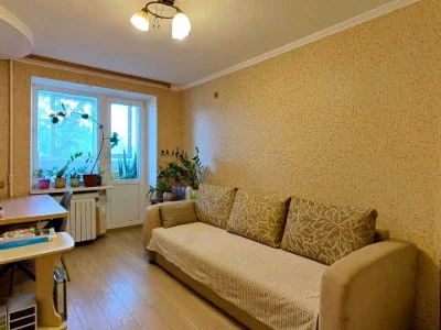 Apartment. Dnipro, Topolyna St.