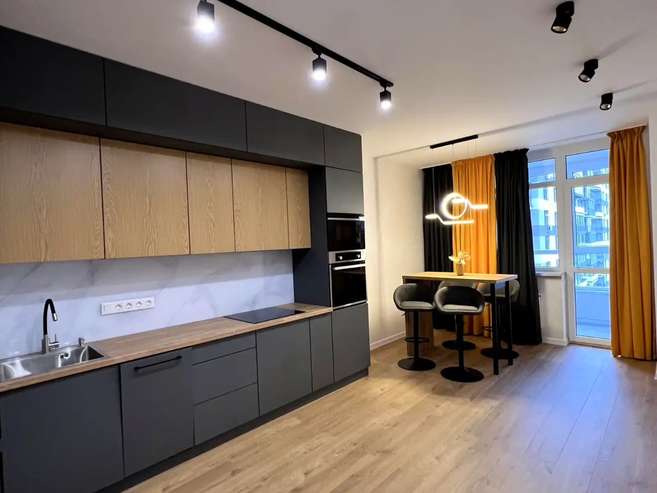 Продаж квартири 1-кімнатної 43 м² 12/20 этажа
