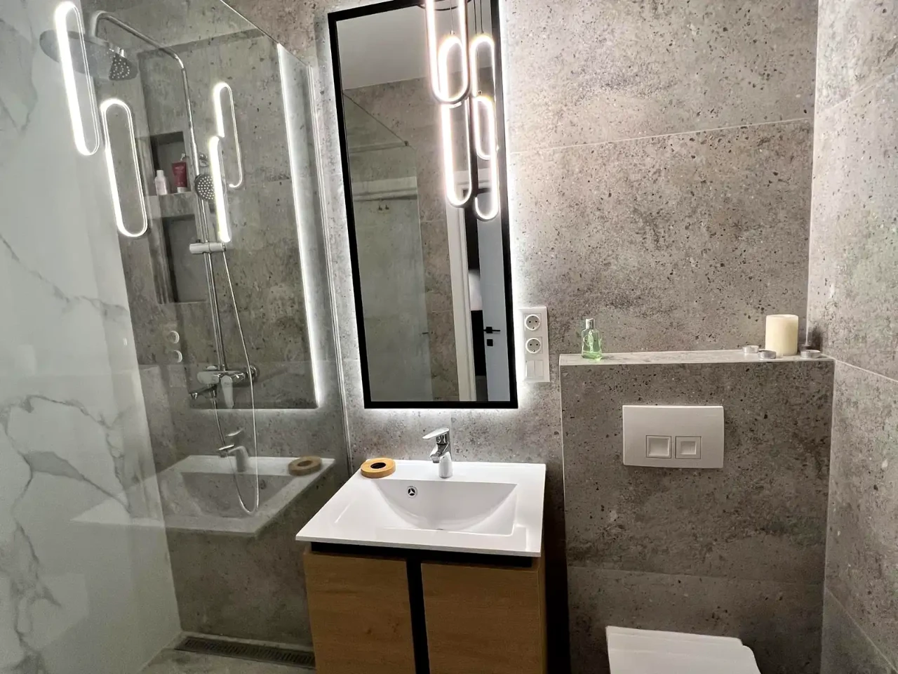 Продаж квартири 1-кімнатної 43 м² 12/20 этажа
