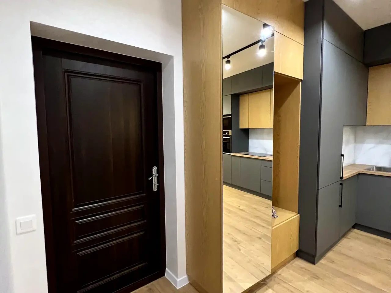 Продаж квартири 1-кімнатної 43 м² 12/20 этажа