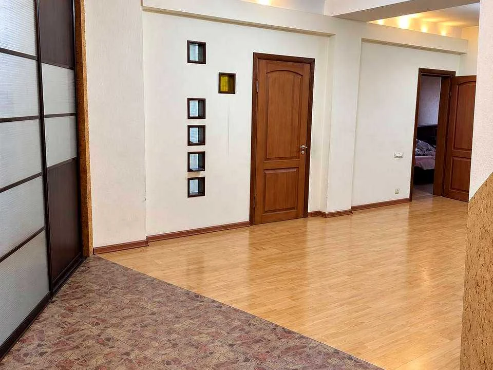 Квартира. Одеса, Люстдорфська дорога вул.