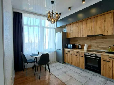 Apartment. Odessa, Kompasniy Prospect.