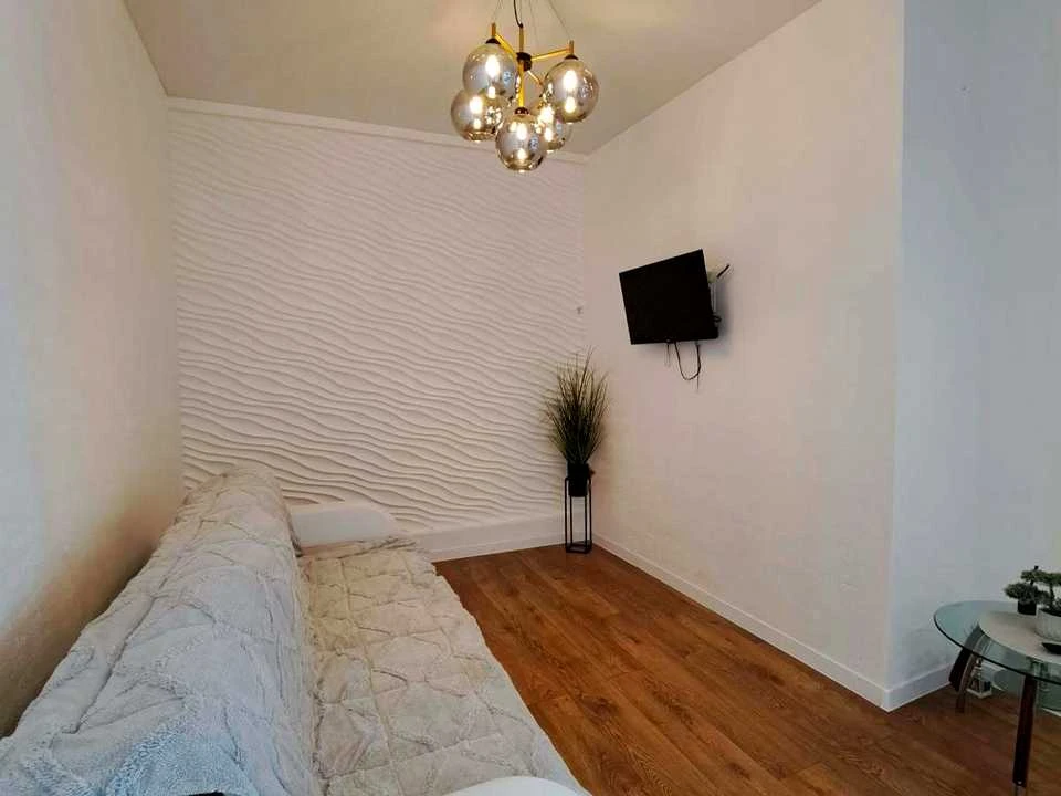 Apartment. Odessa, Kompasniy Prospect.
