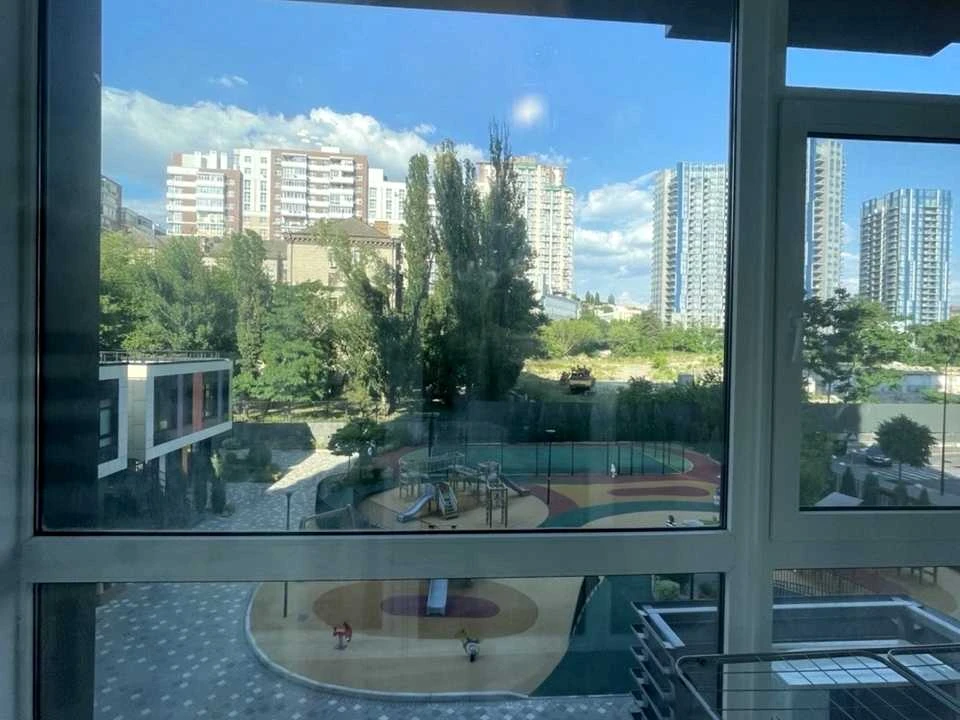 Квартира. Киев, Предславинская ул.
