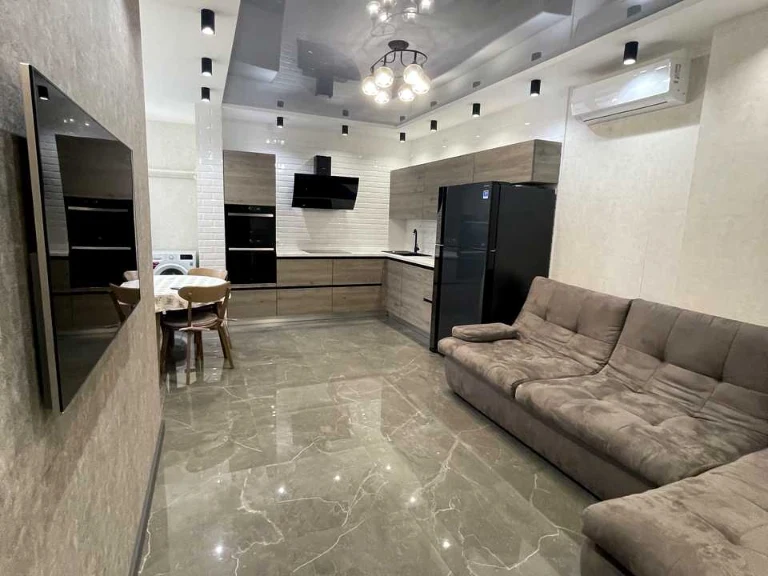 Apartment. Kyiv, Semyia Kyshy St.