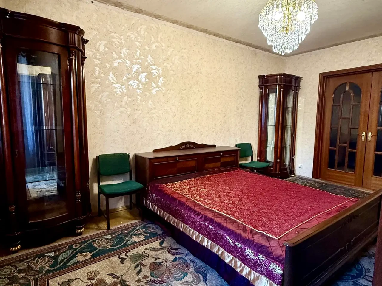 Rent of a 3-room apartment 70 sq.m 4/16 floor