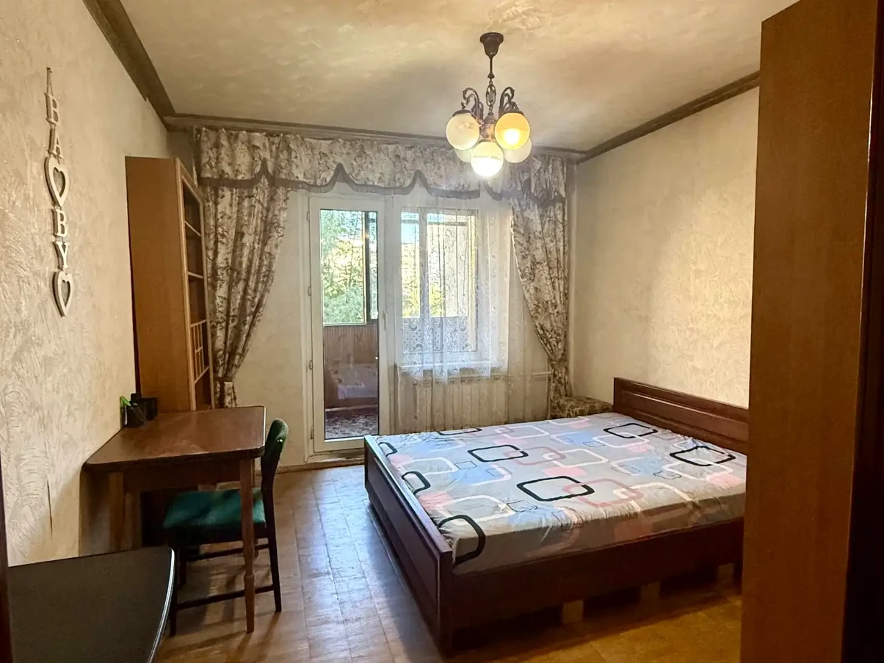 Rent of a 3-room apartment 70 sq.m 4/16 floor
