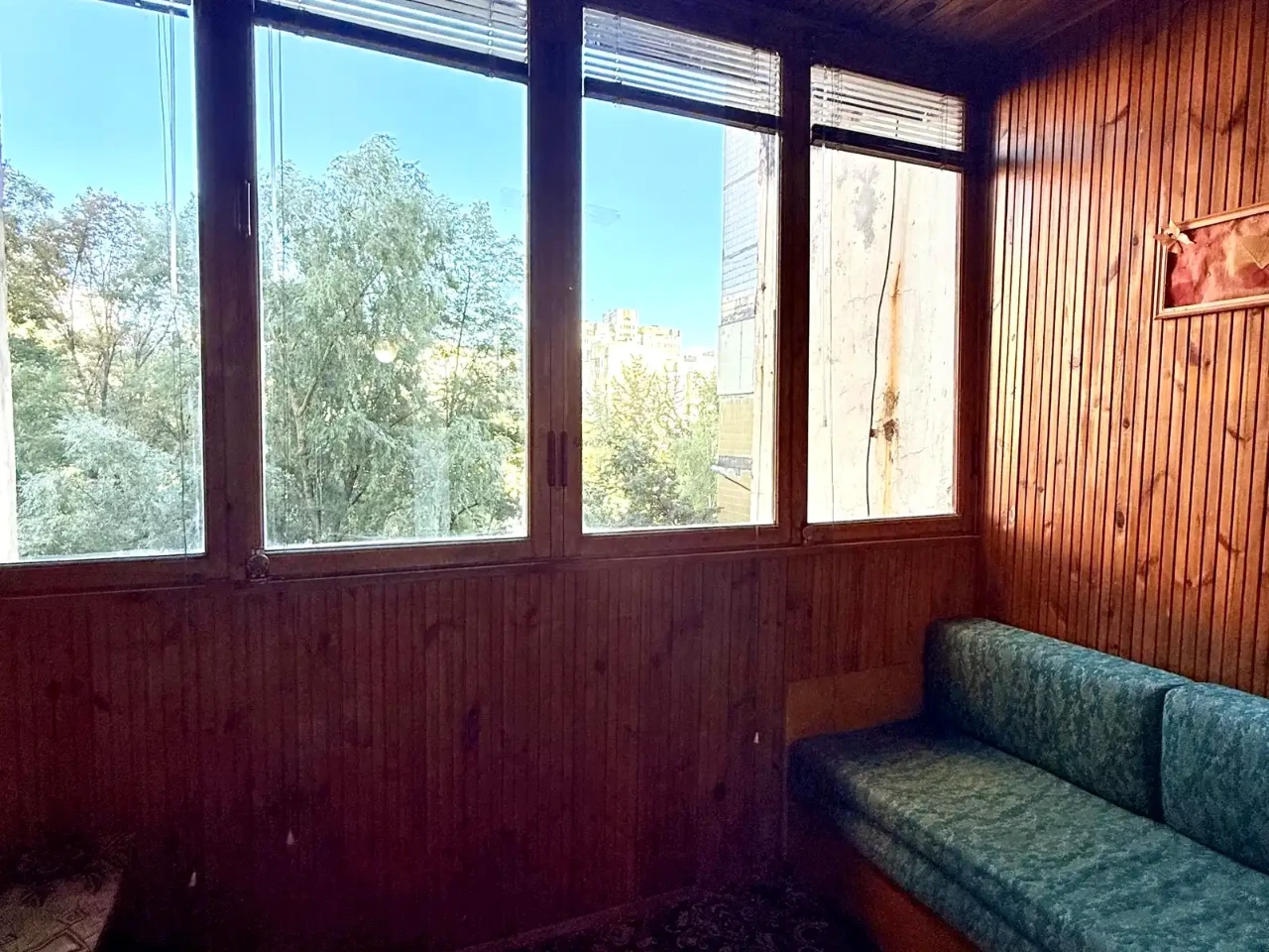 Rent of a 3-room apartment 70 sq.m 4/16 floor