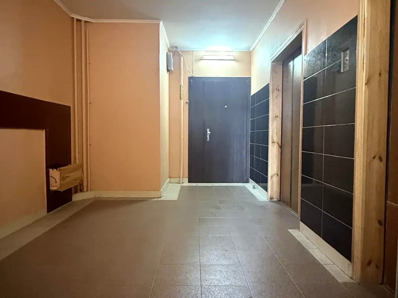 Rent of a 3-room apartment 70 sq.m 4/16 floor