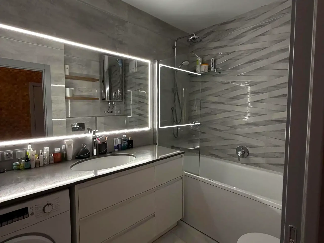 Rent of a 1-room apartment 48 m² 15/22 floor