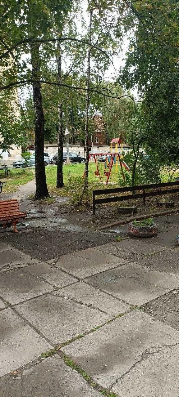 Продам однокімнатну  затишну квартиру в цегляному будинку на