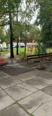 Продам однокімнатну  затишну квартиру в цегляному будинку на