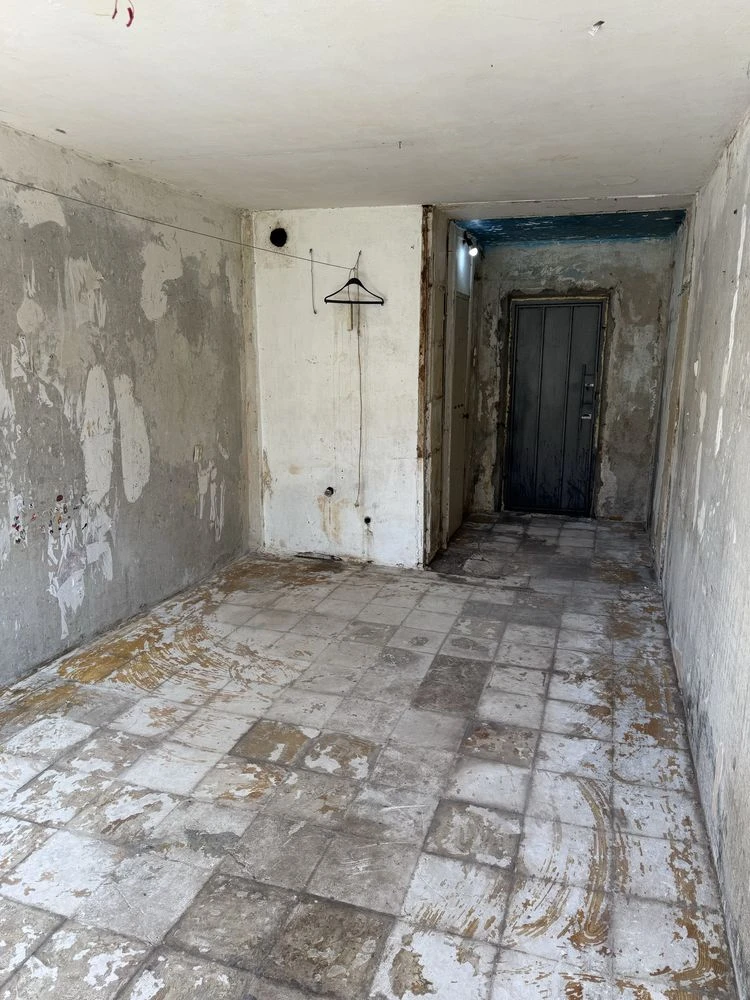 Sale of 1 apartment at Victory 6, Dobrovoliv 10