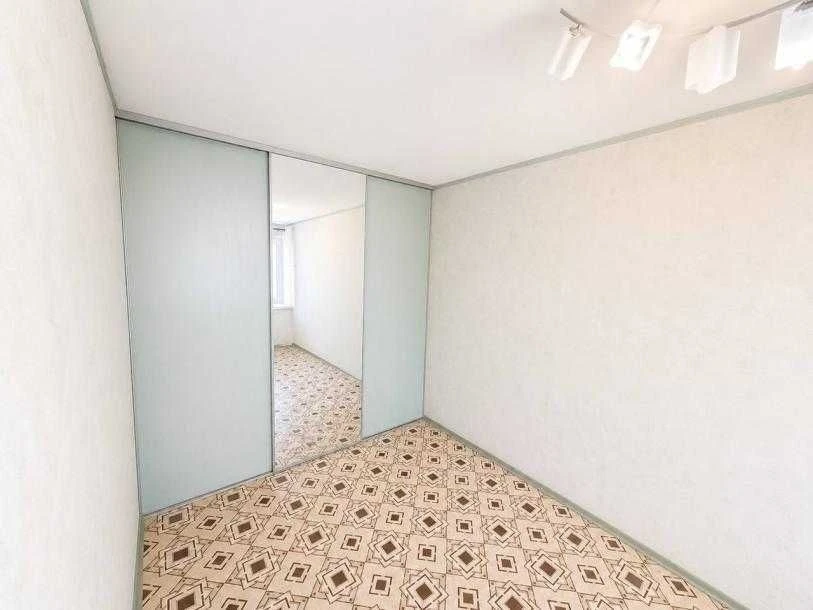 Selling a 2-room apartment in New Buildings.