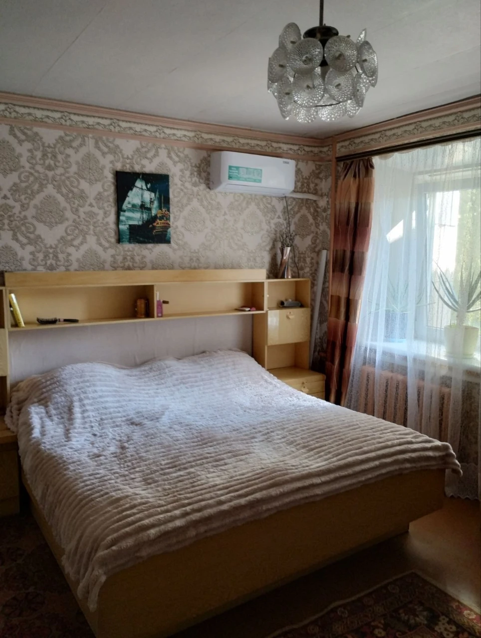 For sale, 2-bedroom apartment on Bolshaya Goncharovskaya
