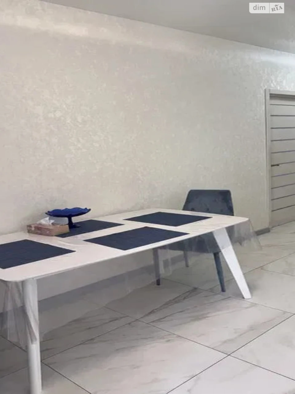 Long-Term Rental Apartment, Holosko