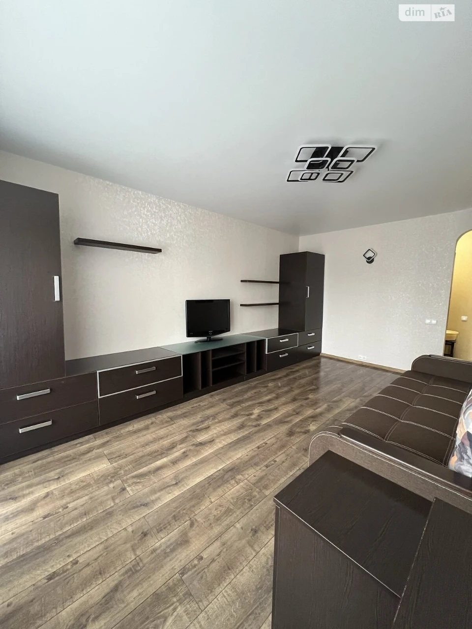 Long-term Rental Apartment Troyeshchyna