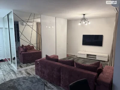 Long-Term Rental Apartment, Obolon'