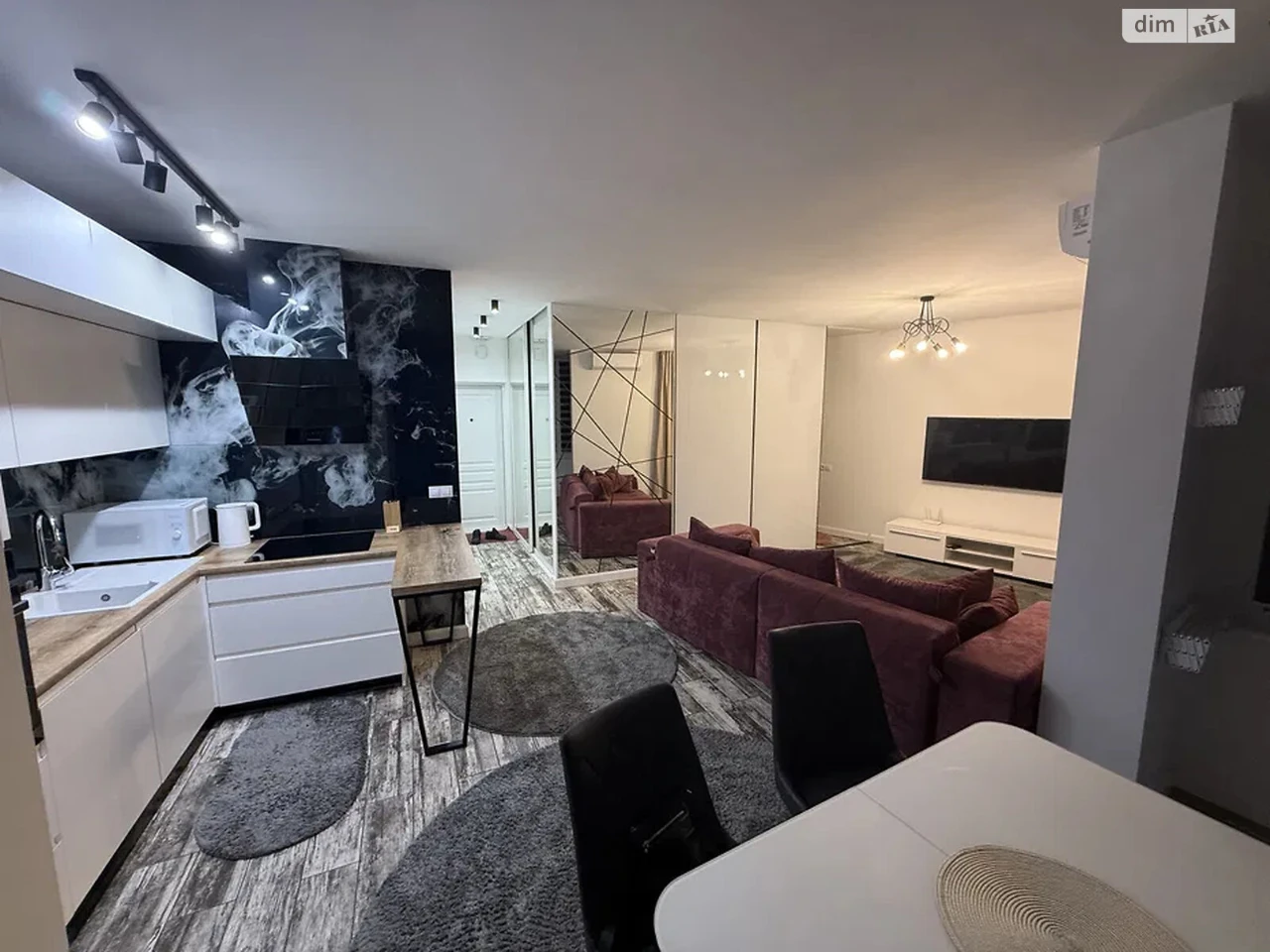 Long-Term Rental Apartment, Obolon'