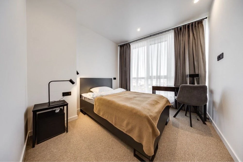 Продаж 4 км квартири в ЖК Парус Сіті ( Parus City). Вул. Кул