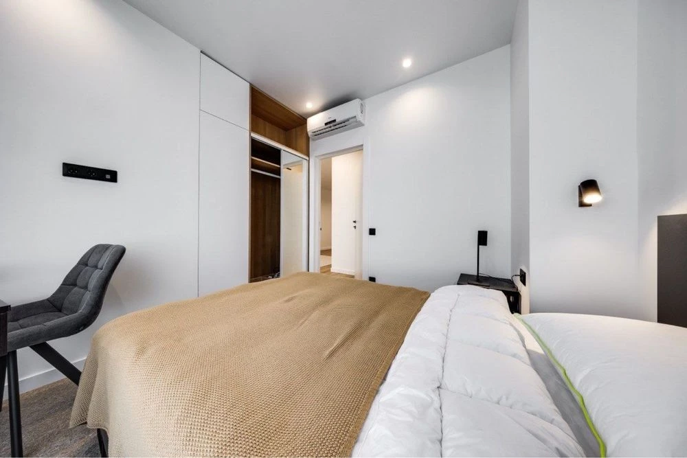 Продаж 4 км квартири в ЖК Парус Сіті ( Parus City). Вул. Кул