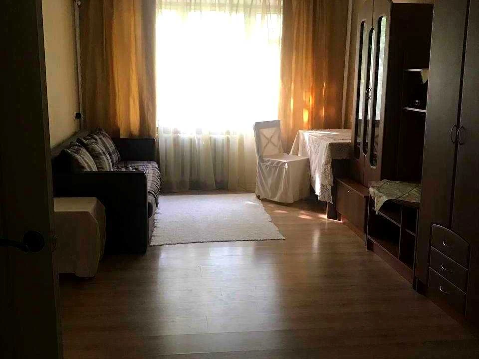 Квартира. Дніпро, Телевізійна вулиця