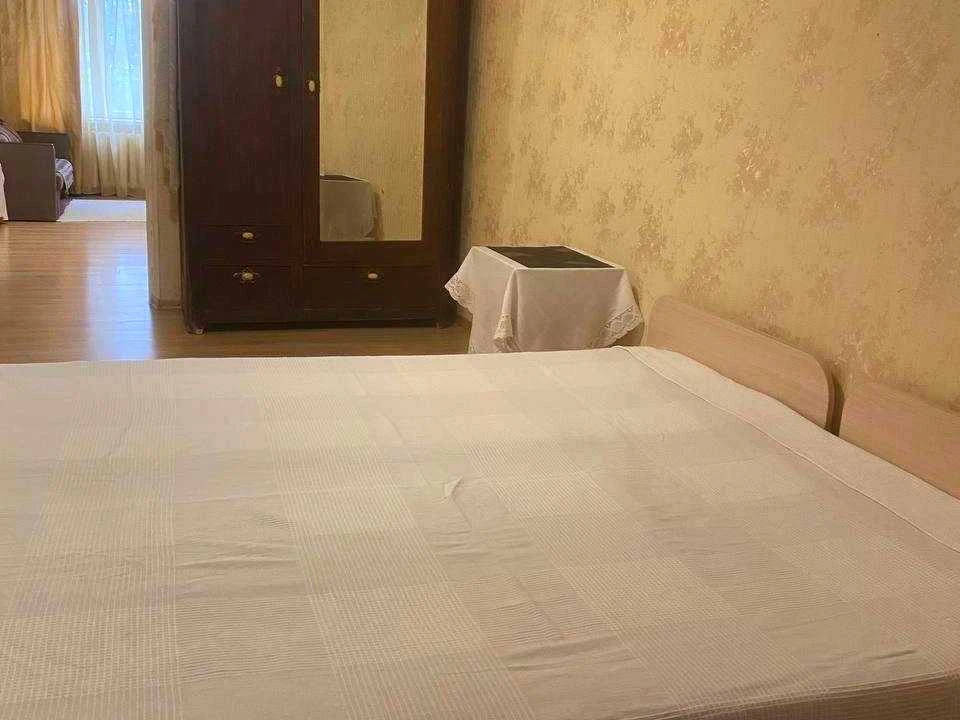 Квартира. Дніпро, Телевізійна вулиця