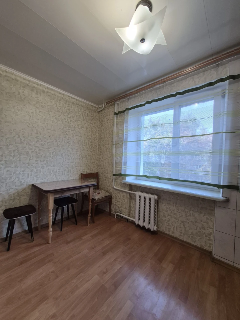Продажа 1-комнатной квартиры на улице Космонавтов