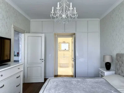 Apartment. Andriy Verkholyda St.