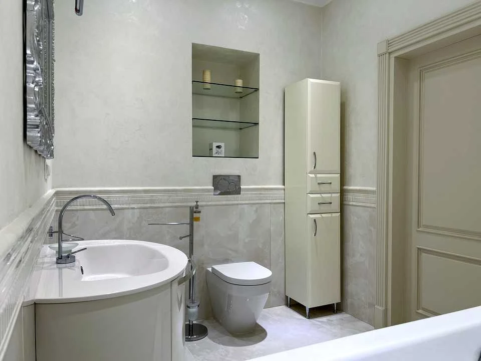 Apartment. Andriy Verkholyda St.