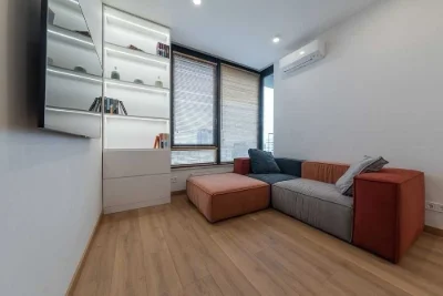SELLING AS IS. Stylish 1-room apartment in a complex (Unit. Хоу)