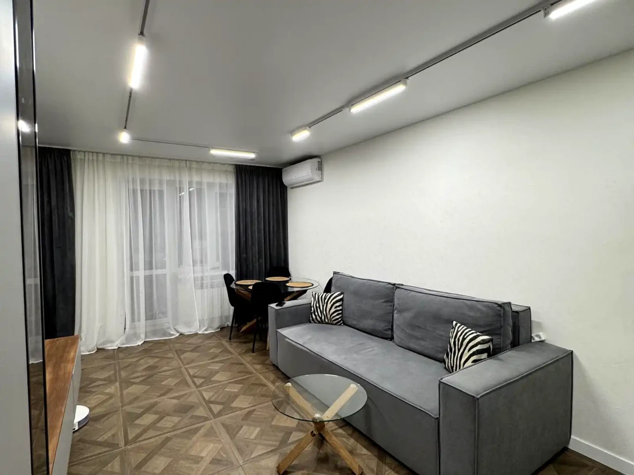Rent 2-room apartment 44 sq m 5/5 floor