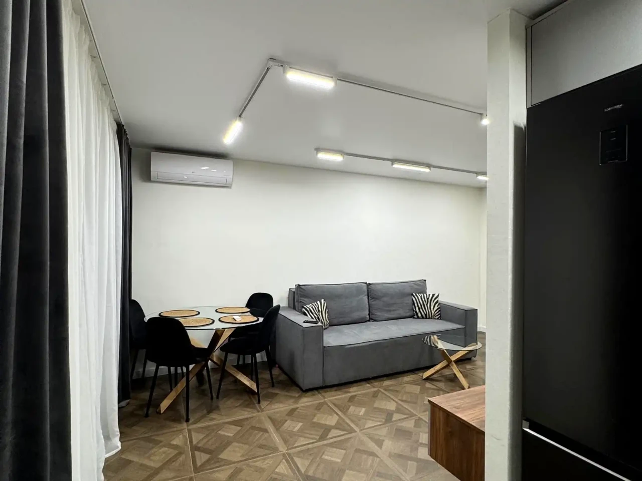 Rent 2-room apartment 44 sq m 5/5 floor