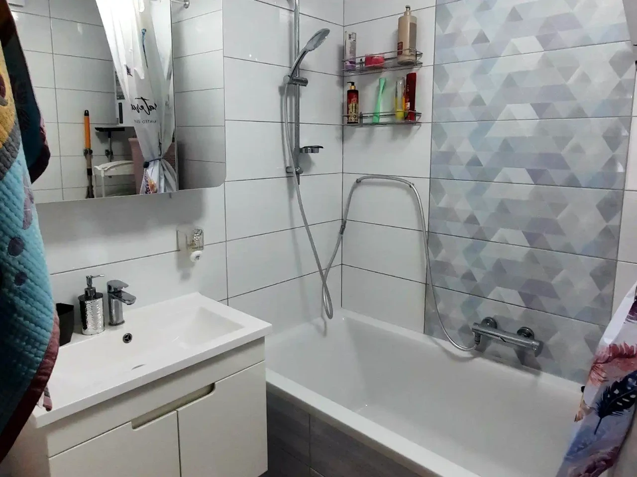 Сдается квартира 2-комн. 63 м² 12/17 этаж