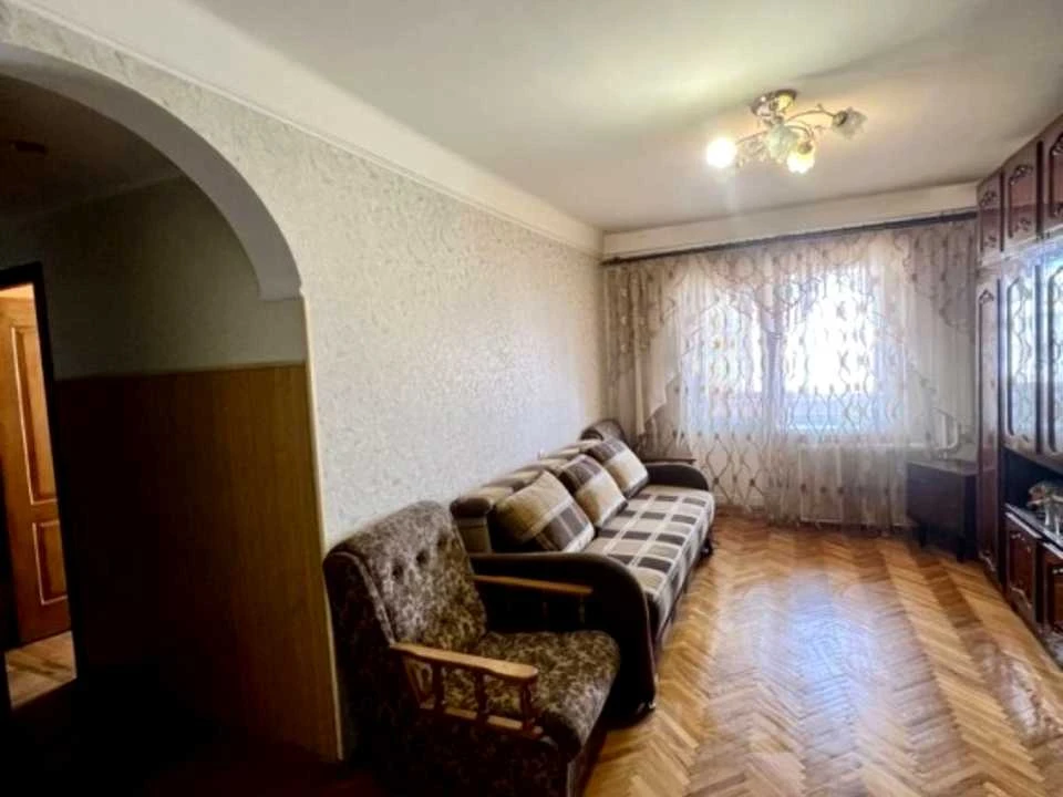 Apartment. Volodymyr Iasiuk St., Kyiv