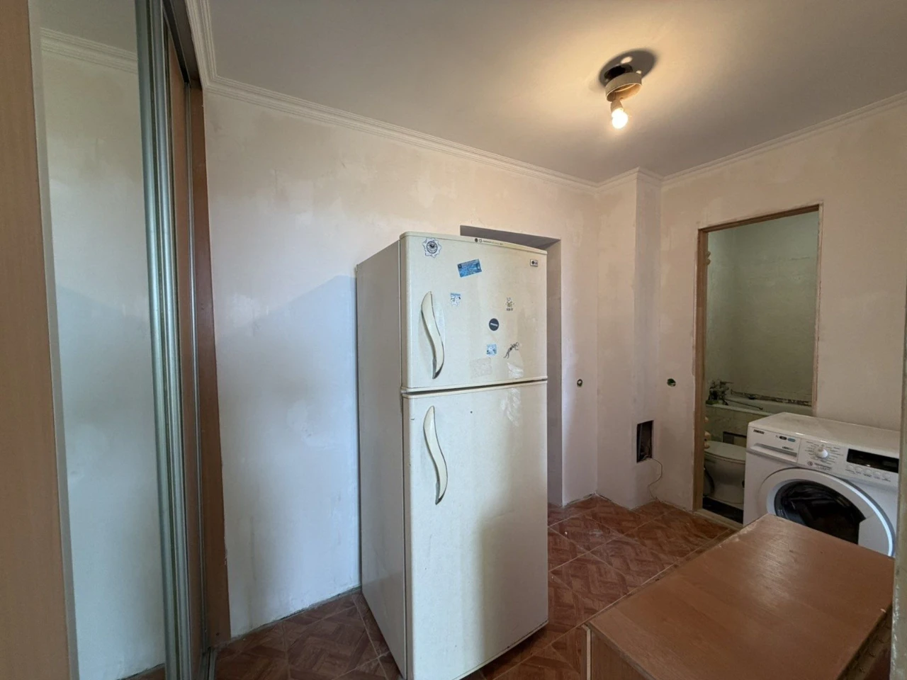 1-room apartment in a brick special project for sale on Taїrova