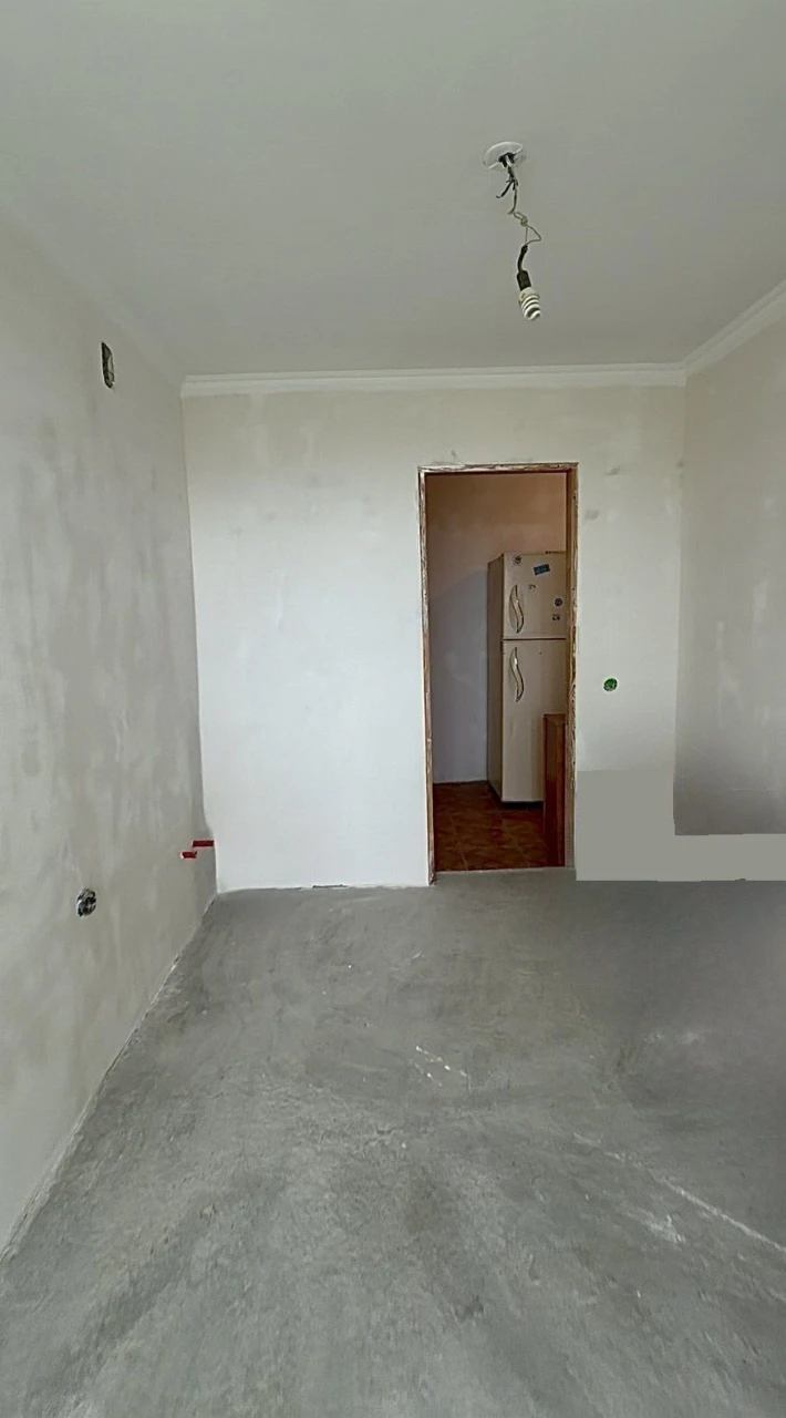 1-room apartment in a brick special project for sale on Taїrova