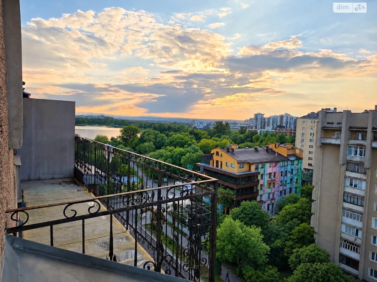 Продаж Квартира Центр
