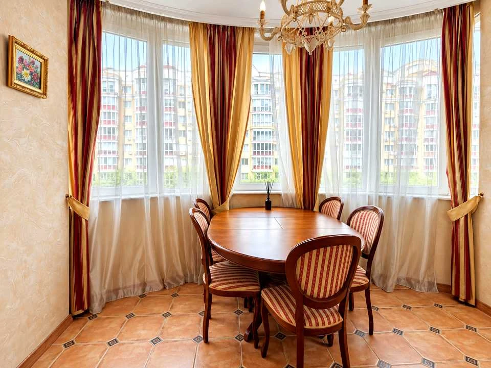 Квартира. Київ, Володимира Івасюка просп.