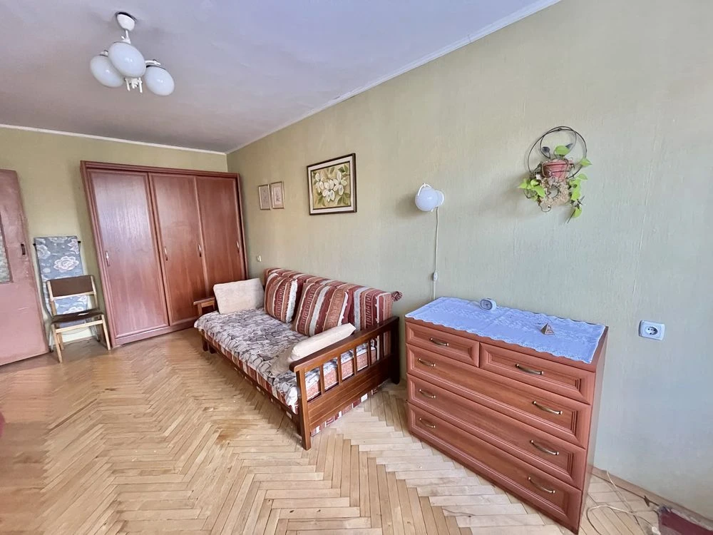 Продаж 3 кімнатної квартири вул.Петлюри