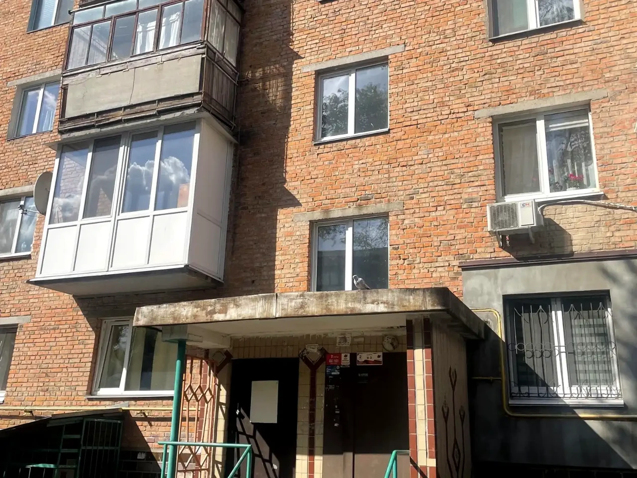 Продаж квартири 1-кімн. 35.9 м² 3/5 пов.