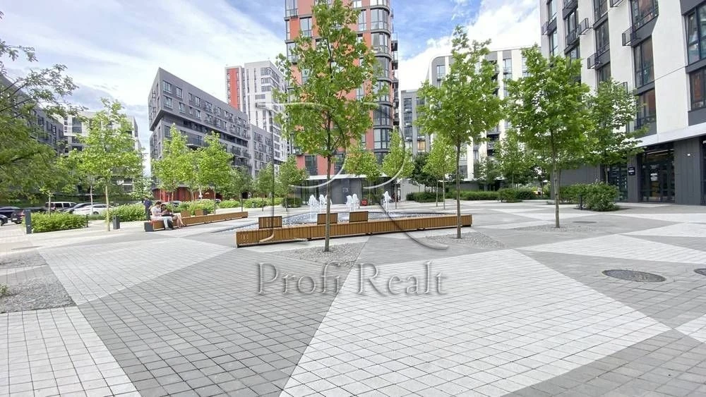 Продажа 2-комнатной квартиры в ЖК "Республіка" на улице Тадея Рильського