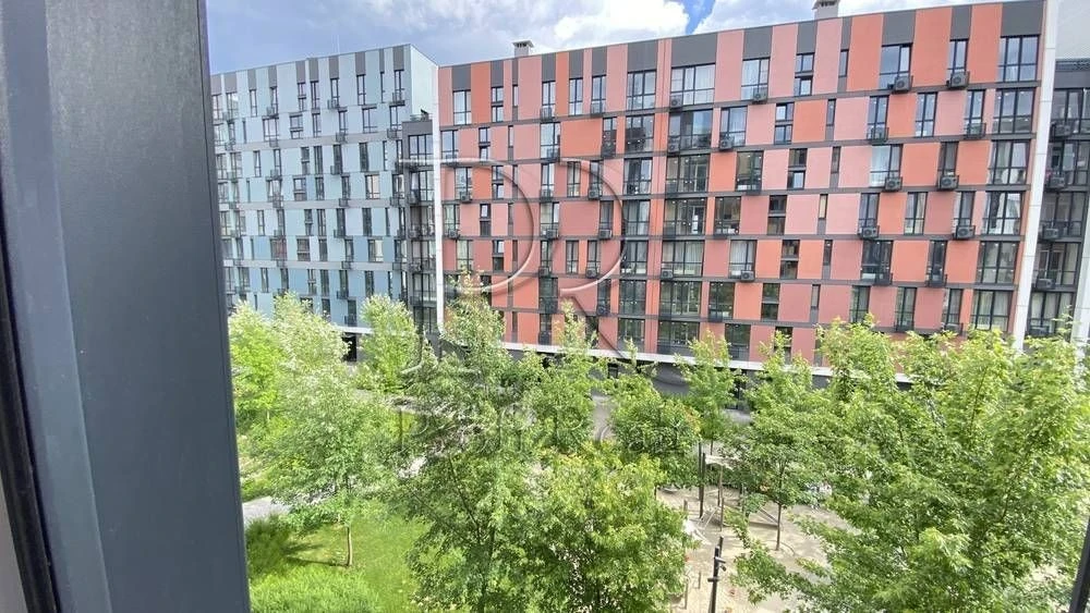 Продажа 2-комнатной квартиры в ЖК "Республіка" на улице Тадея Рильського