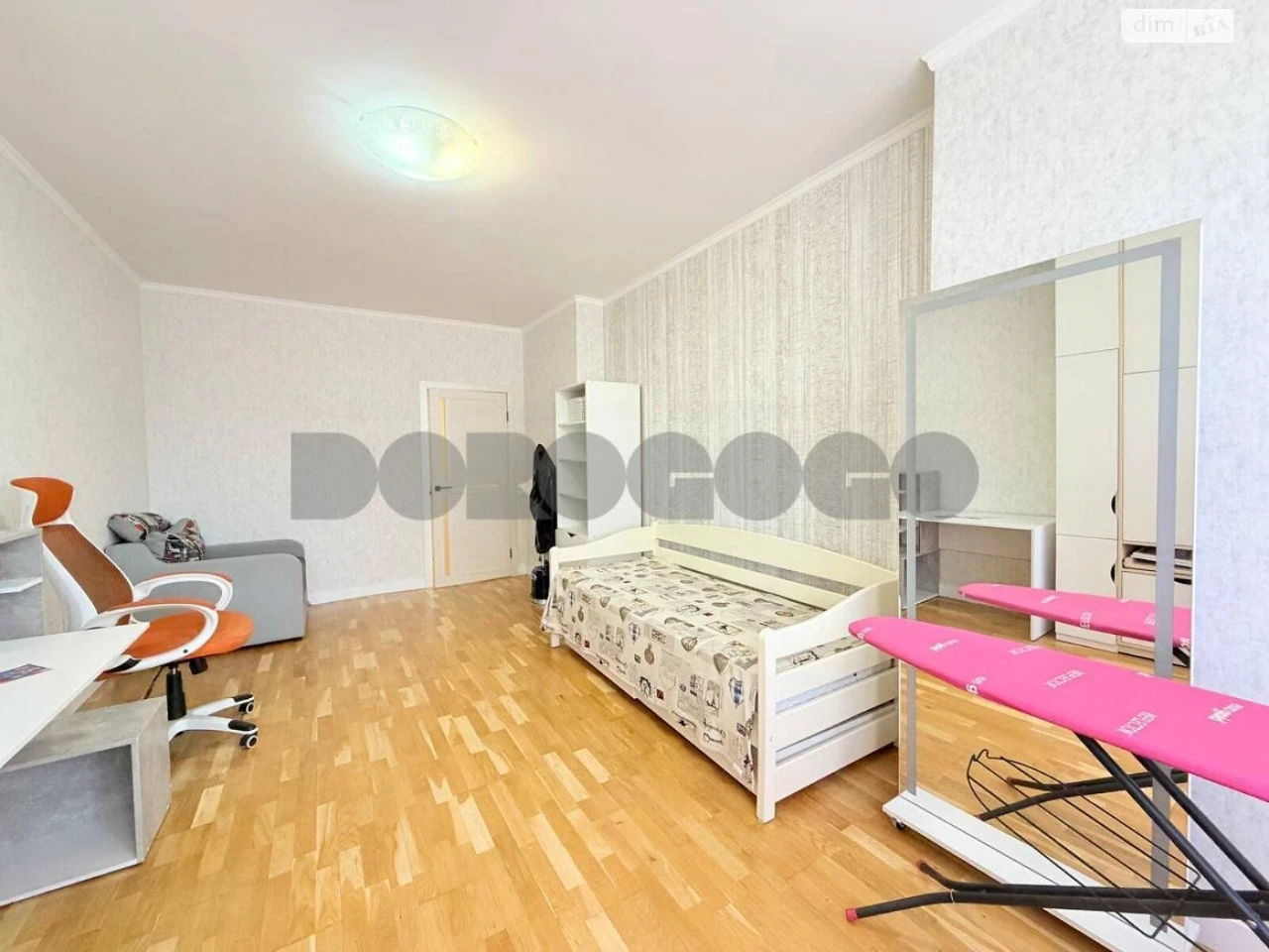 Sale of Apartment in Darnytsky District