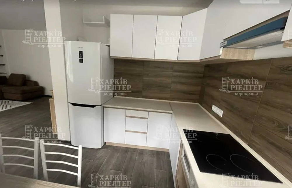 GA D2 3-room apartment for sale in the center of Kharkiv, opposite