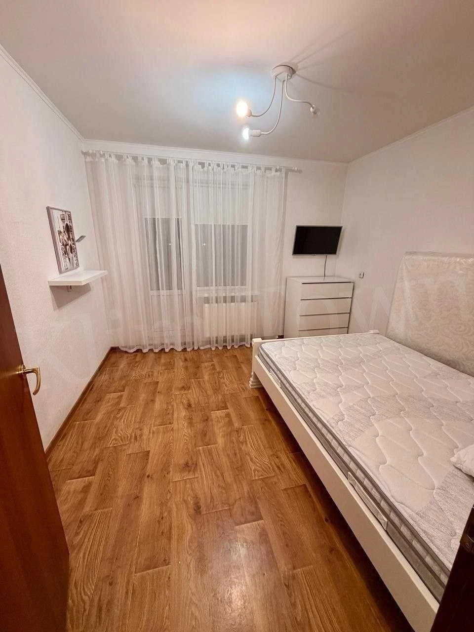 Продаж 3 кімнатної квартири в ЖК «The Lakes»
