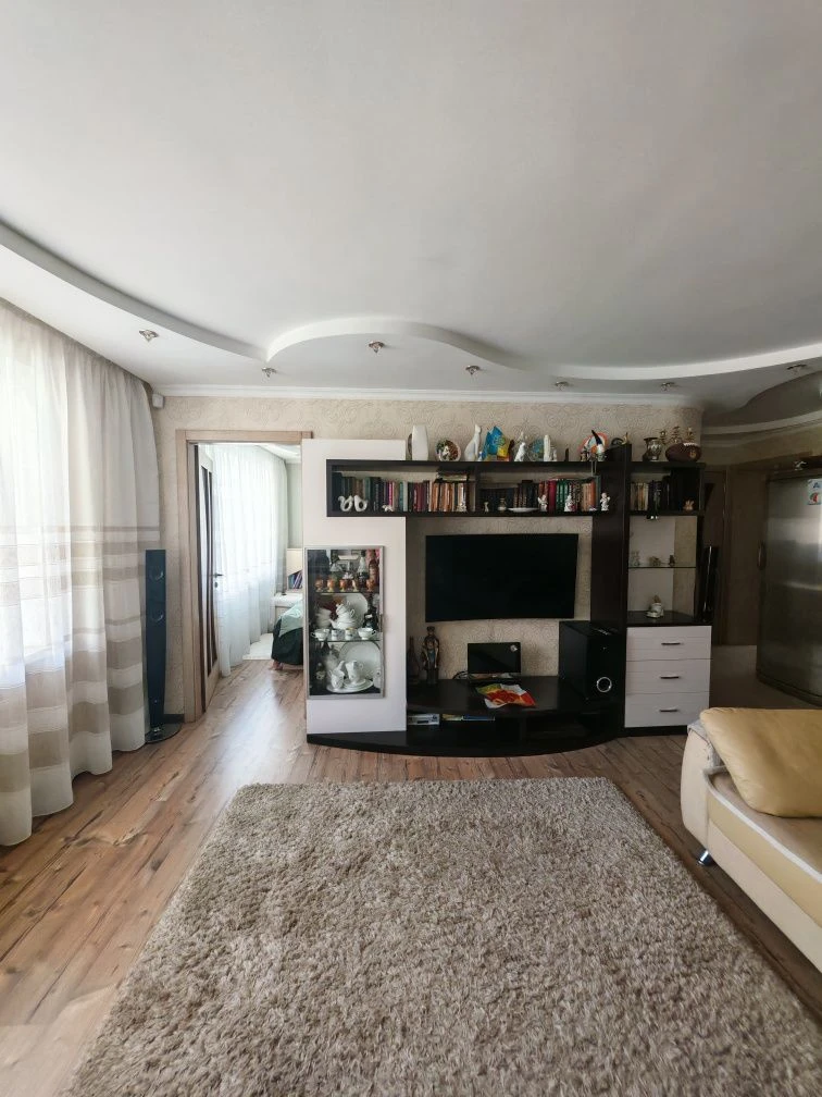 Продам 3-х кімнатну квартиру на ж/м Західний, м. Дніпро