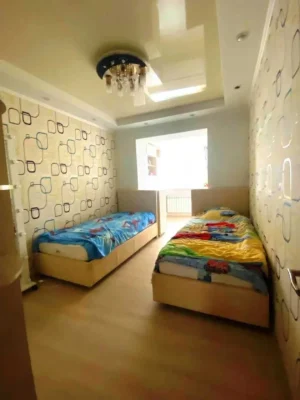 For Sale: 3-room apartment in Topol-3, Zaporizke Shose, 80.