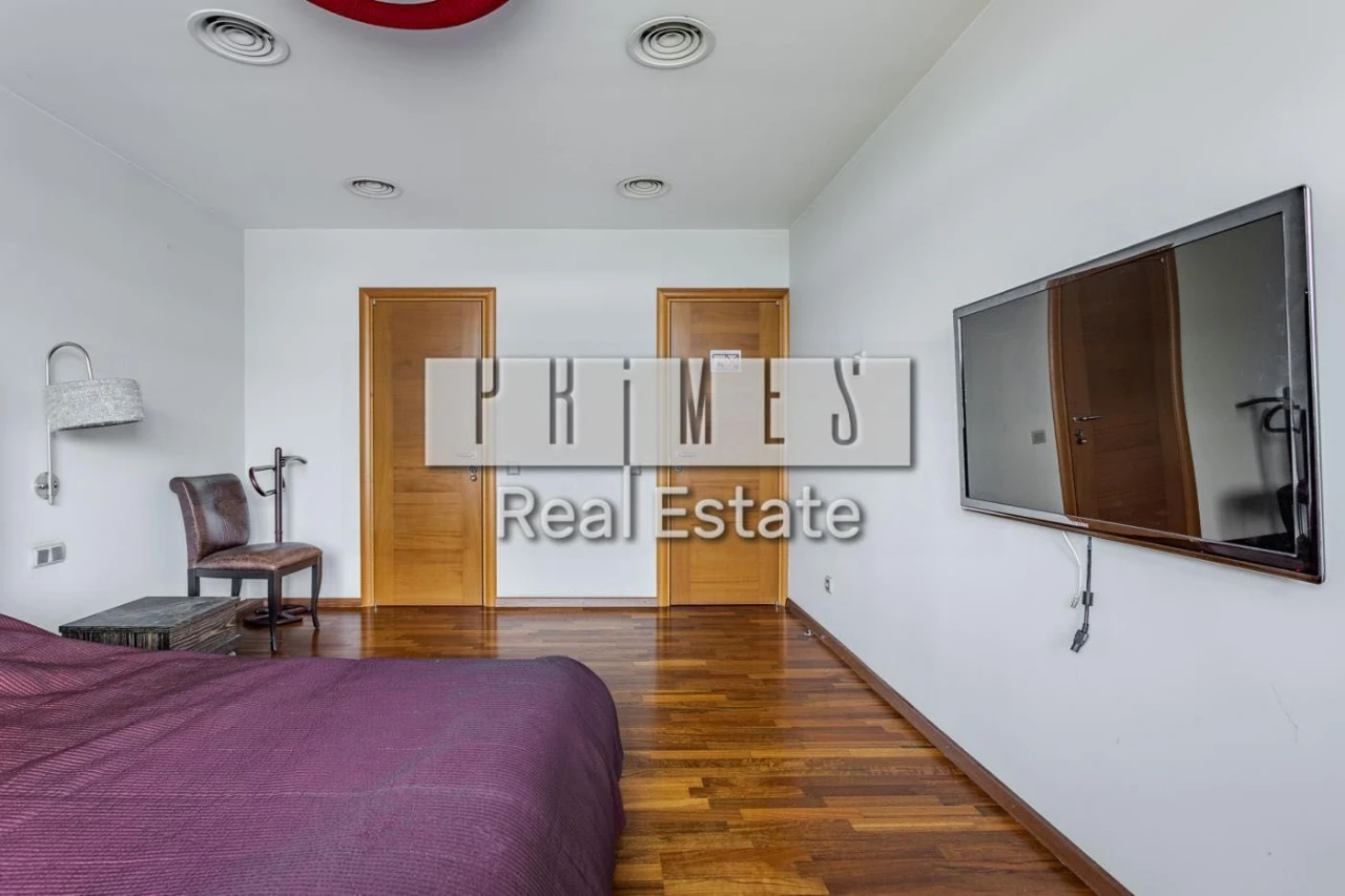 Sale of a house on the bank of the Dnieper, Oskorki, Sadova, 530 sq m, 9