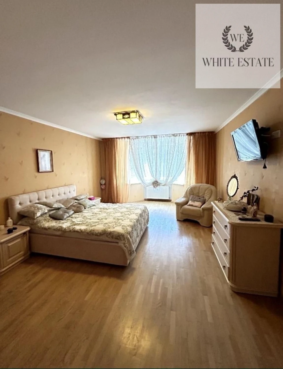 Sale of 4-room apartment in the center, Lipova St.